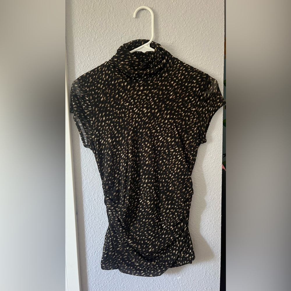 Kenneth Cole Women’s Petite Small Short Sleeve Shirt